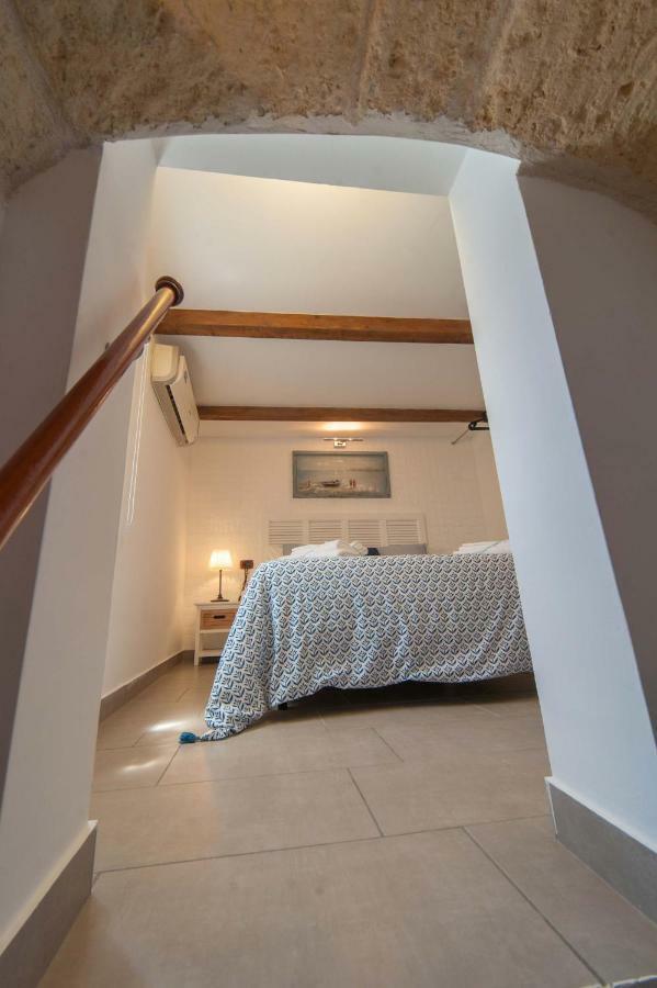 Casa Vacanze Belleville Trani Extérieur photo